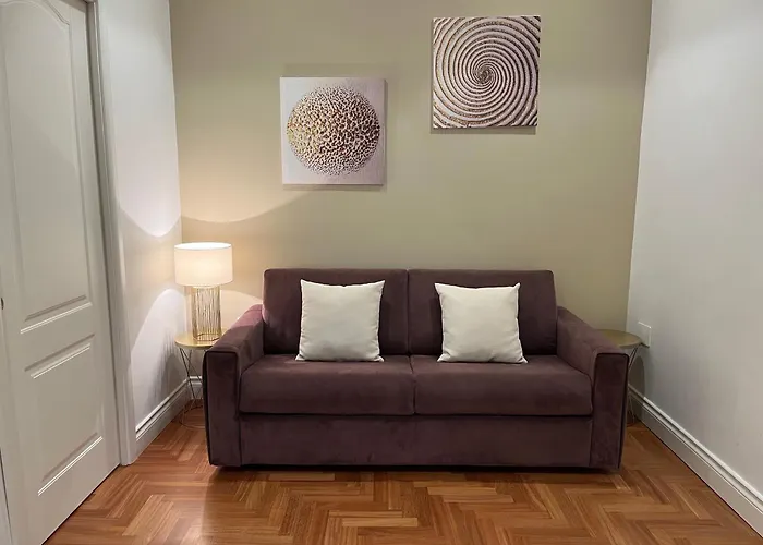 B&B Villa Sant'Elmo con parcheggio interno